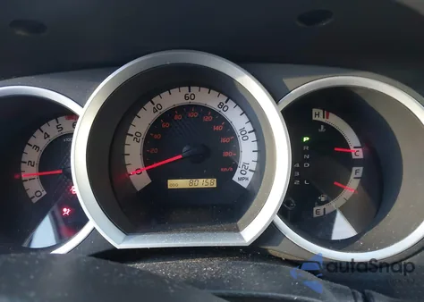 2011 Toyota Tacoma Base V6 z USA, uszkodzony, nr VIN 3TMLU4EN4BM074986